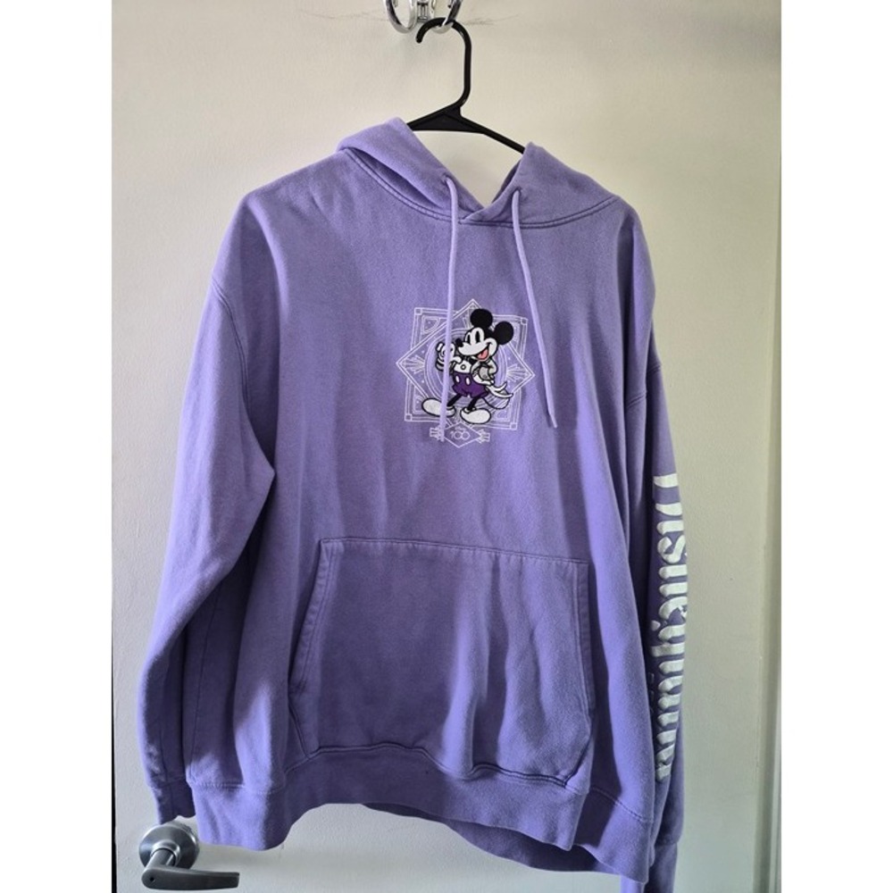 Disneyland 100 Years Purple Sweater Hoodie Mickey and Friends Size XL Disney